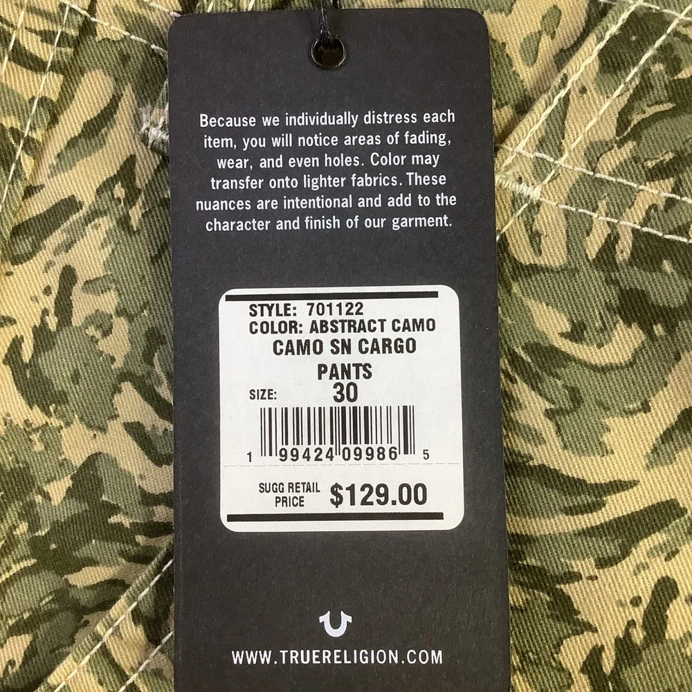 True Religion Abstract Camo SN Cargo Pants Green Straight Leg Size 30 x 32 NWT